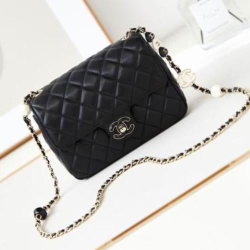 شنطة Chanel Mini Buckle