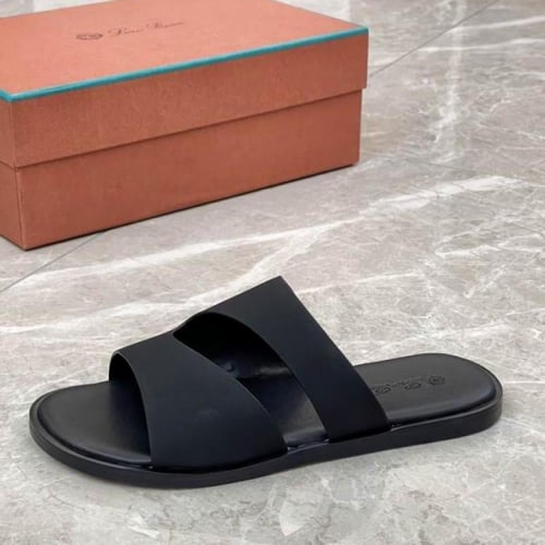 صندل لوربيان Loro Piana
