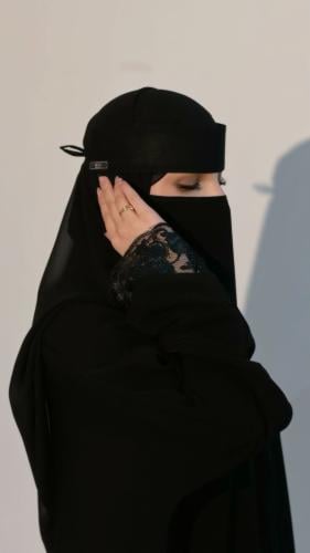 نقاب مقوى