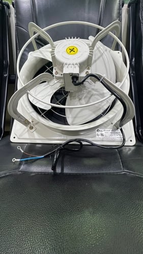 Windy مروحة تهوية حديد من ويندي صناعة كوري وخمس سن...