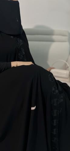 عباية وتين