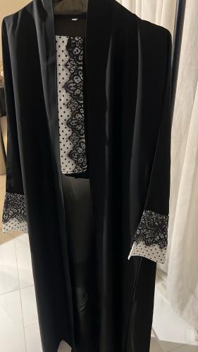 عباية ساره