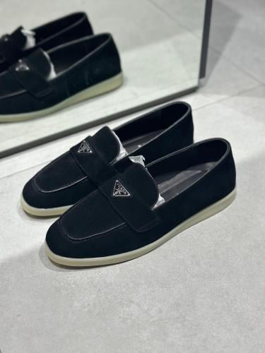 ماستر طبق الأصل PRADA