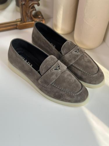 ماستر طبق الأصل PRADA