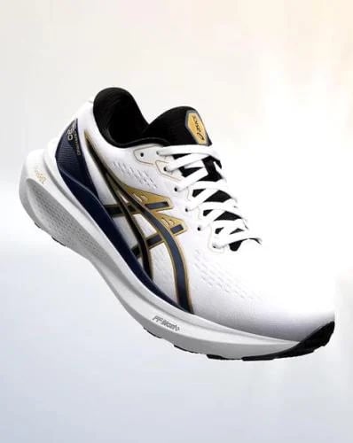 ماستر طبق الأصل ASICS
