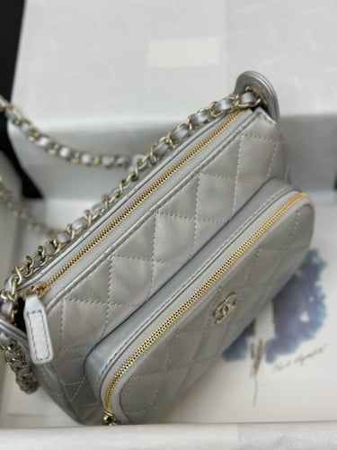 CHANEL CLUTCHES WITH CHAIN BAG