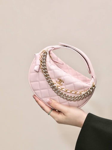CHANEL 24 CHAIN BAG