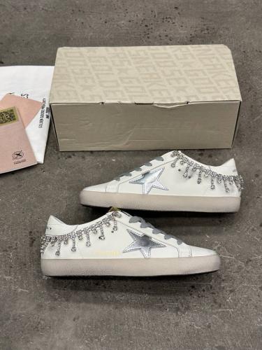 GGDB Sneakers