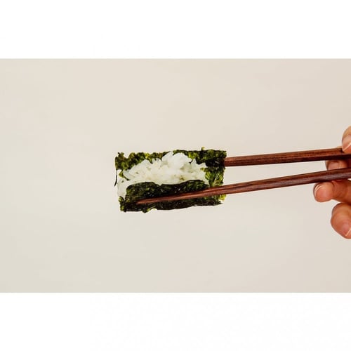 أعشاب بحرية محمصة مع زيت السمسم والبريلا _ كوريا