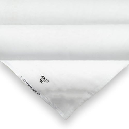 غترة بيضاء ماركة قوتشي