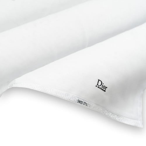 غترة بيضاء ماركة ديور