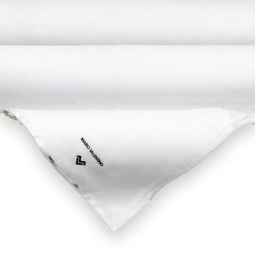 غترة بيضاء ماركة ماريو فلنتينو