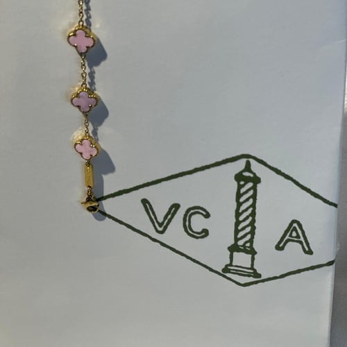 اسوارة VC وردية