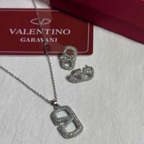 سلسال وحلق V