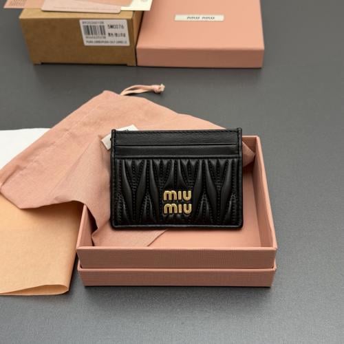 Matelassé nappa leather card holder