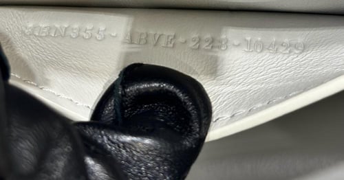 Peekaboo ISeeU Petite