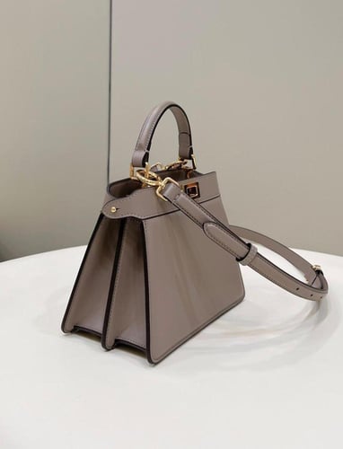 Peekaboo ISeeU Petite