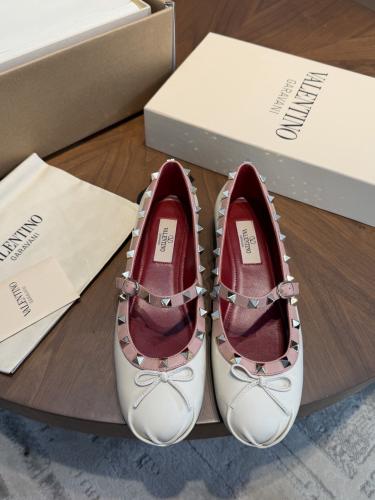 Mary-Jane Rockstud Nappa Ballerina