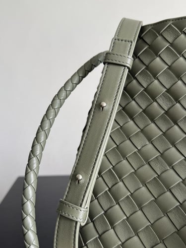 Small Andiamo Bucket