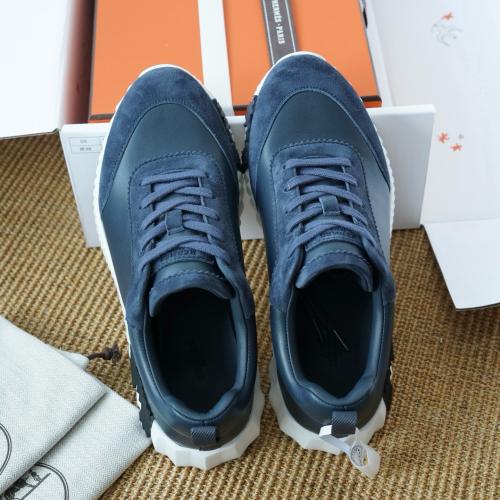 Sneaker #22