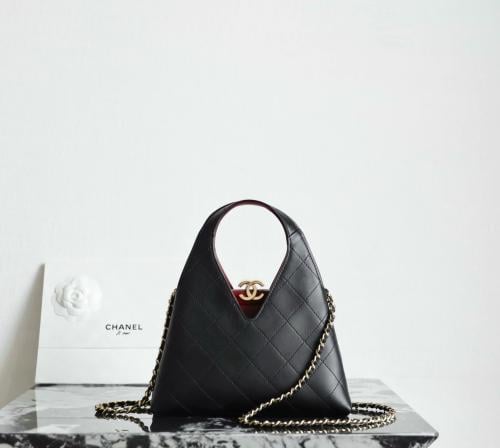 métiers d'art chanel shopping bag
