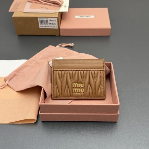 Matelassé nappa leather card holder
