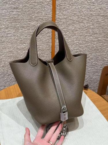Hermès Picotin 18 Etoup