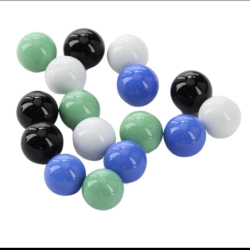 طاولة بلوت مع جكارو