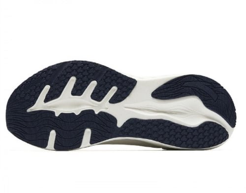 حذاء الجري من أنتا