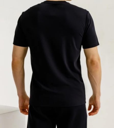 تي شيرت كرة السلة أنتا