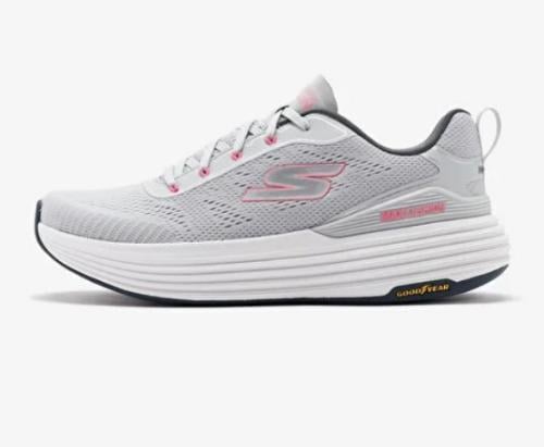حذاء الجري النسائي Max Cushioning Suspension من سك...