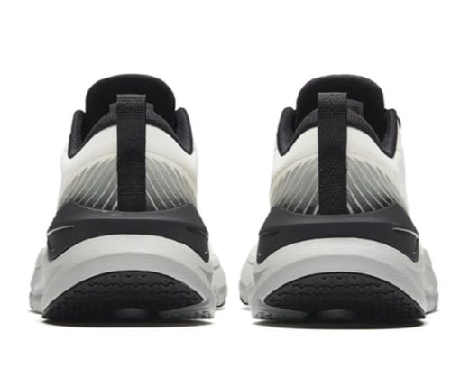 حذاء أنتا للتدريب المتقاطع