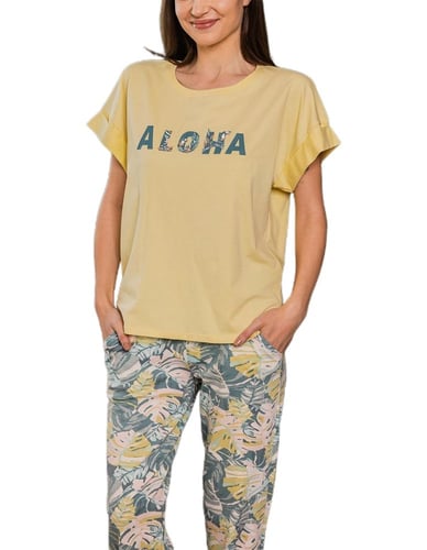 بجامة انيقة وعصرية تيشيرت اصفر وبنطال مخطط فاخر- أ...