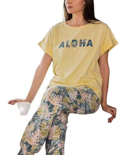 بجامة انيقة وعصرية تيشيرت اصفر وبنطال مخطط فاخر- أ...