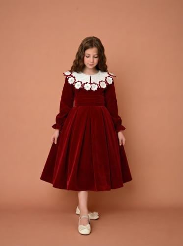 زهرة المخمل (Velvet Blossom)