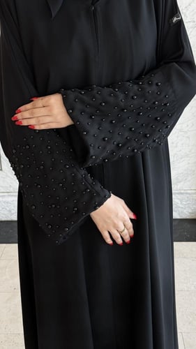 عباية لولوة أسود