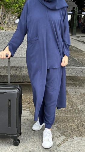 عبايه سفر كحلي