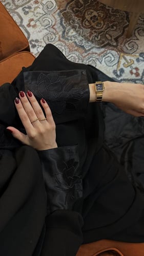 عباية الشيخه