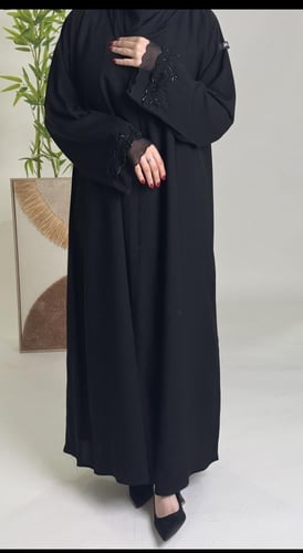 عباية نجلاء