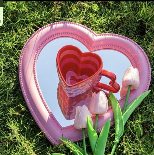 كوب على شكل قلب