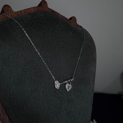 سلسلة فضة عيار 925 مع تعليقة مفتاح و قلب