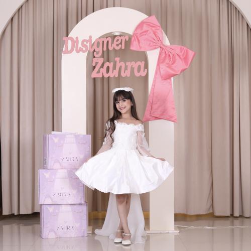 فستان حفلات بناتي ابيض