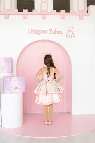 فستان الوردي