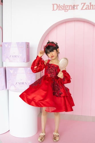 فستان سحر الياقوت