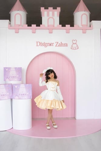 فستان الأميرة الصغيرة