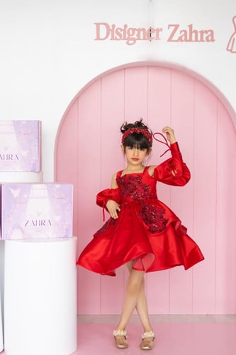 فستان سحر الياقوت