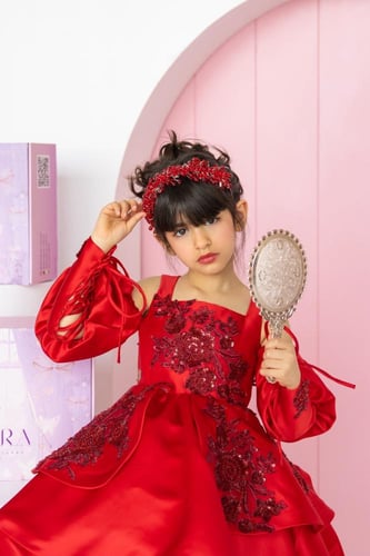 فستان سحر الياقوت