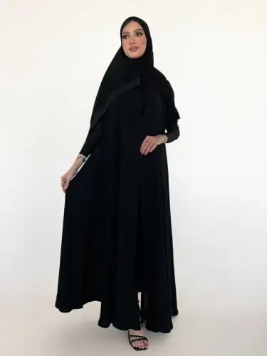 عباية سوداء سترتش