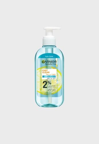 Garnier SkinActive Cleansing Gel Wash for quick cl...