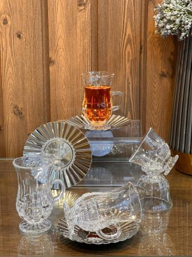 طقم شاي وقهوة كريستال فاخر - تشكيلة بريق الماس مع...